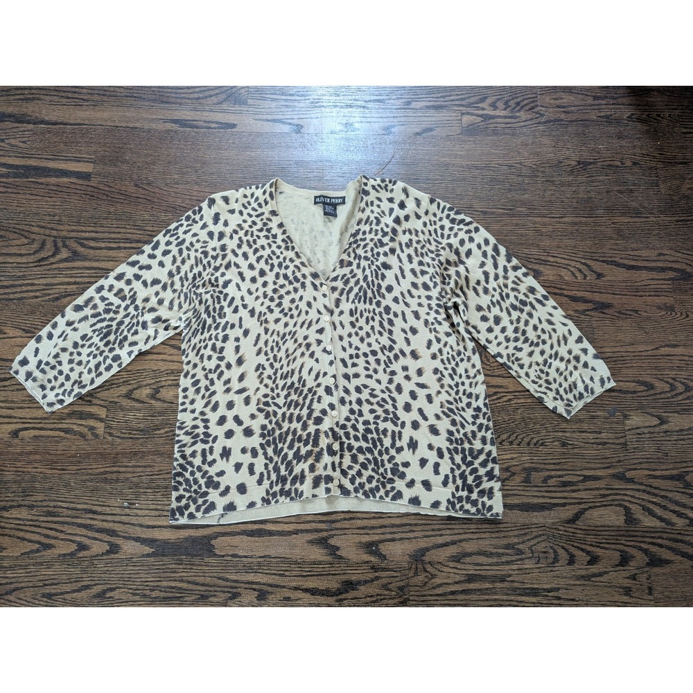 Oliver Perry Womens Size L Large Sweater Cardigan Tan Animal Leopard Silk Blend